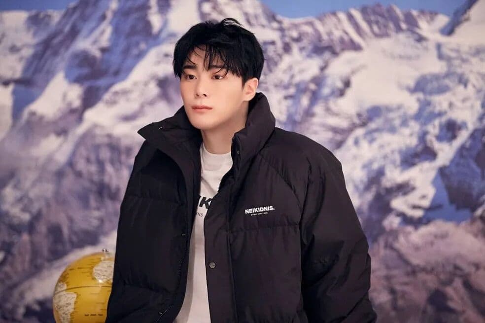Moonbin, membro do grupo de K-Pop ASTRO, morre aos 25 anos
