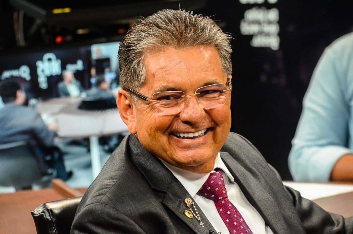 Adriano Galdino convida Romero Rodrigues para filiação ao Republicanos: “será muito bem-vindo”