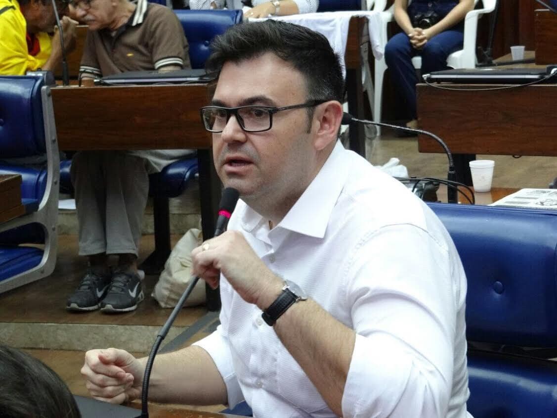 Raniery Paulino diz que não tem pressa acerca de vaga no governo de João Azevêdo: "chegará no tempo certo"