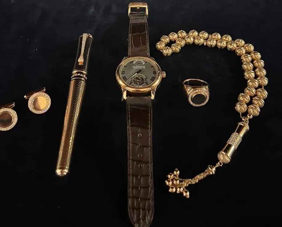 TCU decide que joias sauditas não são patrimônio público e devem permanecer com Jair Bolsonaro