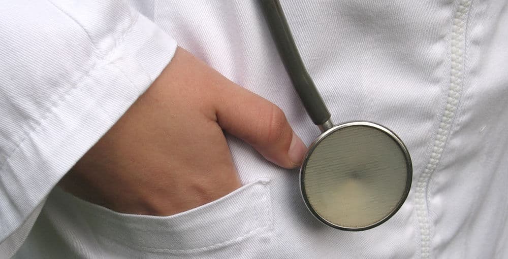 Justiça manda Prefeitura de Picuí retificar edital e aumentar salário oferecido para médicos em concurso público