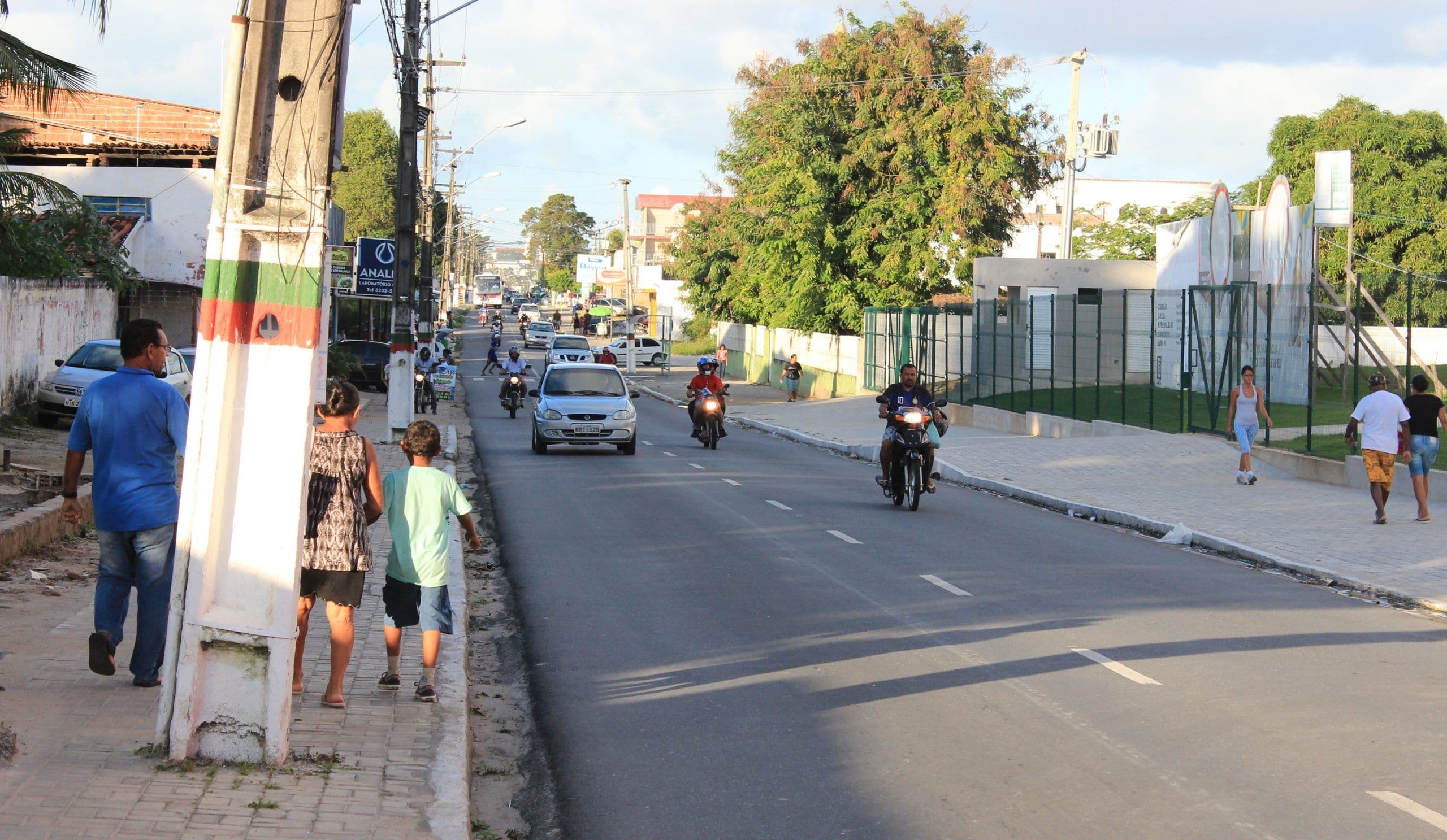 Operação deflagrada em Bayeux prende uma pessoa e conduz outras duas para depor em investigação de suposto esquema em doações de cestas básicas