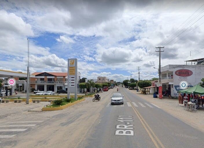 Prefeito de São Bento fecha os olhos para dois decretos de emergência e gasta R$ 300 mil em São João fora de época