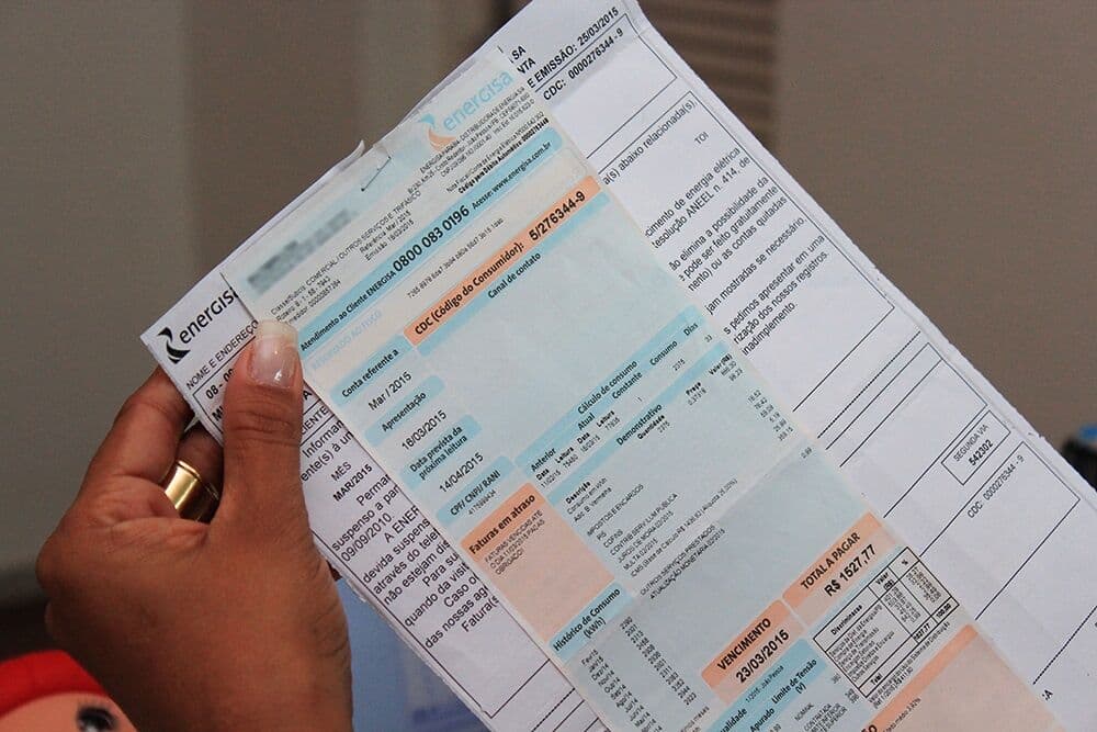 Mais de 365 mil famílias paraibanas têm direito à Tarifa Social, mas ainda não recebem desconto; saiba como se inscrever