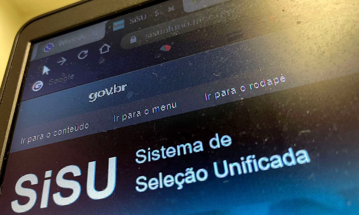 Estudantes têm até hoje para se inscrever no Sisu do segundo semestre