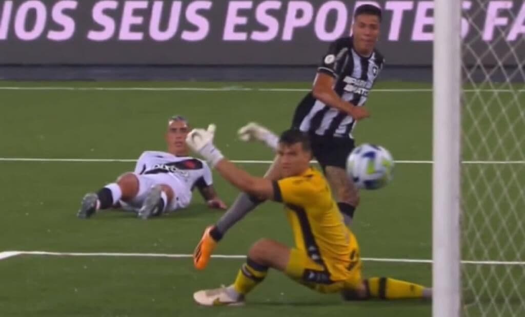 Paraibanos Carlos Alberto e Luis Henrique marcam e brilham na vitória do Botafogo sobre o Vasco