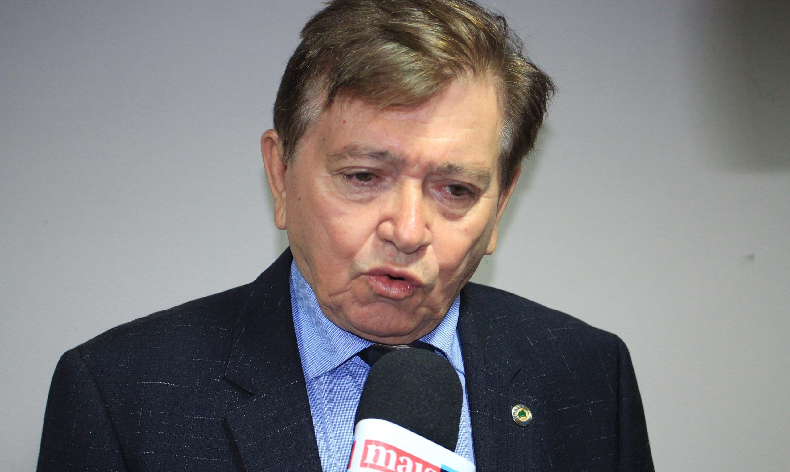 Corpo de João Henrique deve chegar à Paraíba na manhã desta quarta-feira