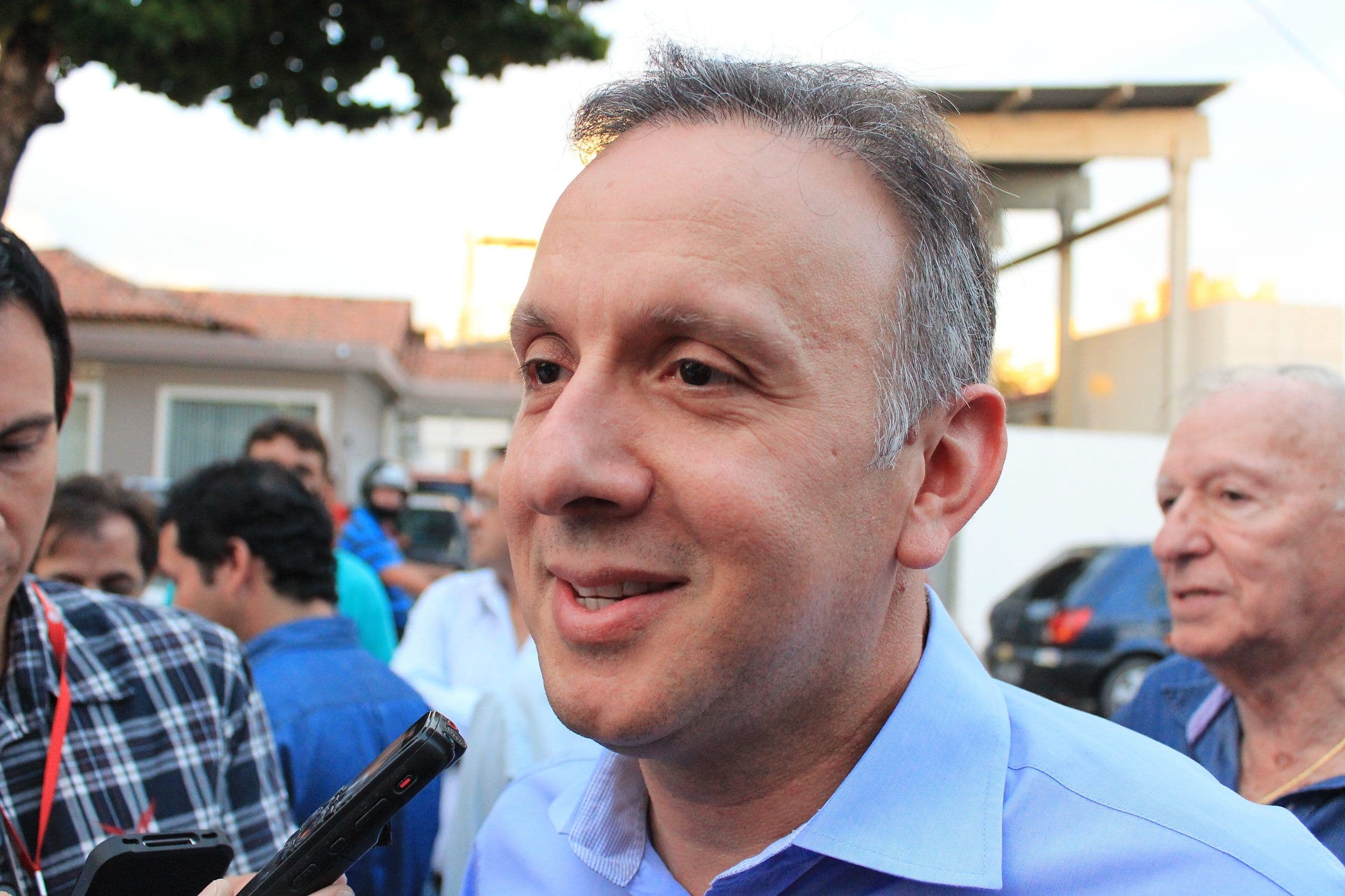 Virgínia Ribeiro, critica anúncio do filho para candidatura como deputado federal e não como senador: “isso não é normal”