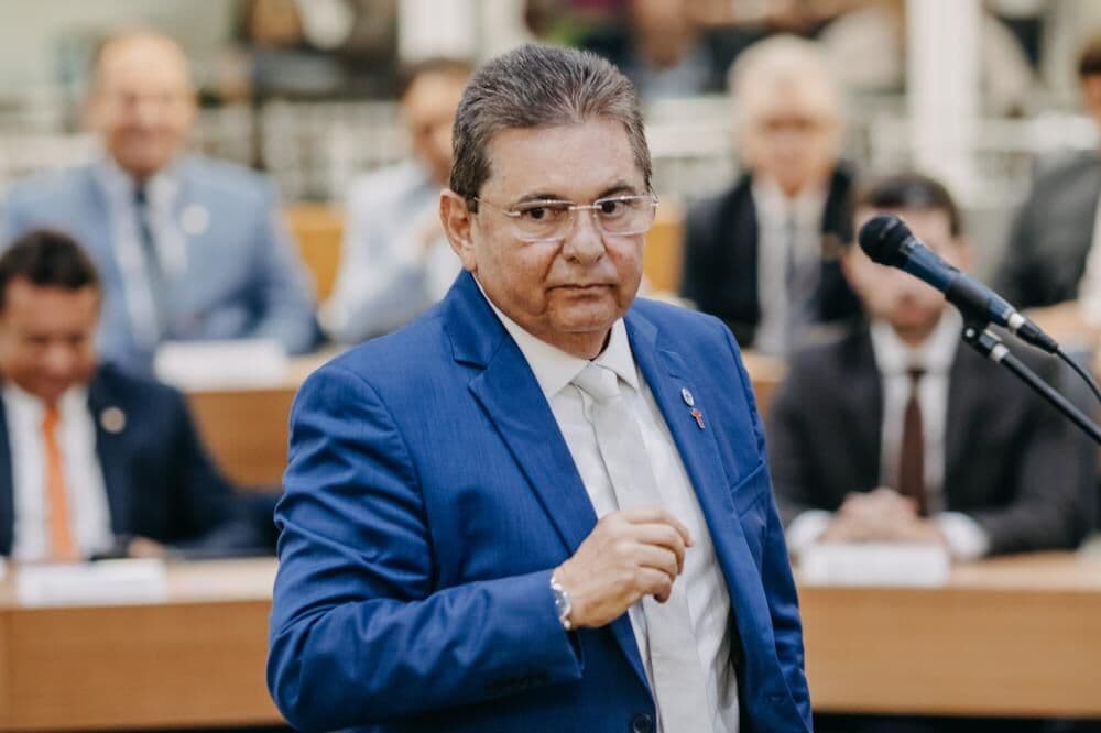 Concurso para Assembleia Legislativa da Paraíba deve ficar para 2024, prevê Adriano Galdino