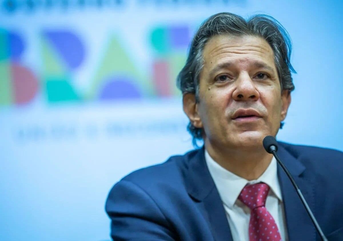 Haddad diz que ajuste do Imposto de Renda será feito após aprovação da reforma tributária