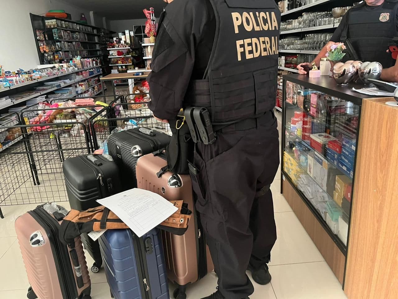 Servidor da Caixa é alvo de operação da Polícia Federal acusado de desviar R$ 23 milhões de contas judiciais