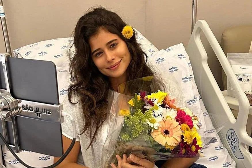 Atriz paraibana Isadora Cruz volta a sentir dores e passa por exames após infecção nos rins