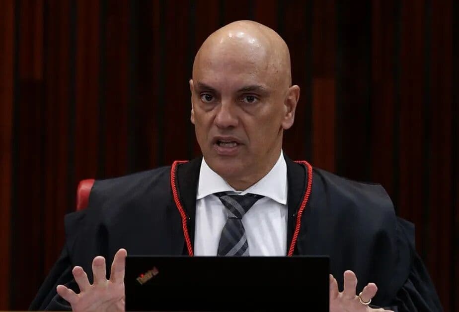 Moraes nega mais um recurso de Bolsonaro contra inelegibilidade