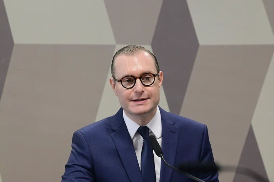 Cristiano Zanin é oficialmente nomeado ministro do STF e deve ser empossado em agosto
