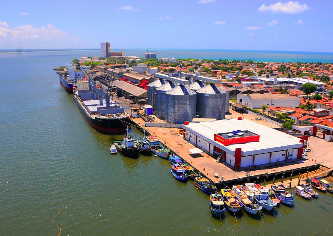 João Azevêdo assina contrato para início das obras de dragagem do Porto de Cabedelo no valor de R$ 96 milhões