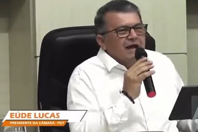 VÍDEO: vereador diz que autismo se cura "na peia e na chibata" durante sessão de Câmara no Ceará