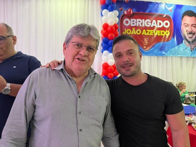Caio Roberto confirma adesão a João Azevêdo e diz que aposta é para que "candidatos do PL tenham apoio do governador e vice-versa"