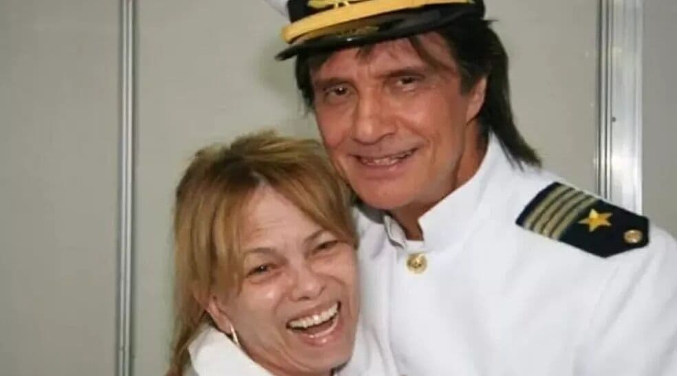 Morre Carminha, ex-secretária de Roberto Carlos