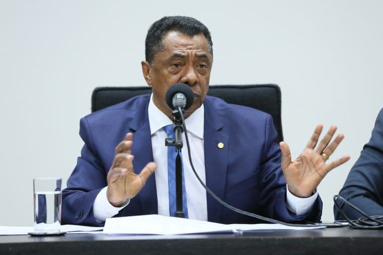 Damião Feliciano prevê derrubada do veto de Lula sobre redução de parlamentares na Paraíba: "estamos trabalhando para isso"