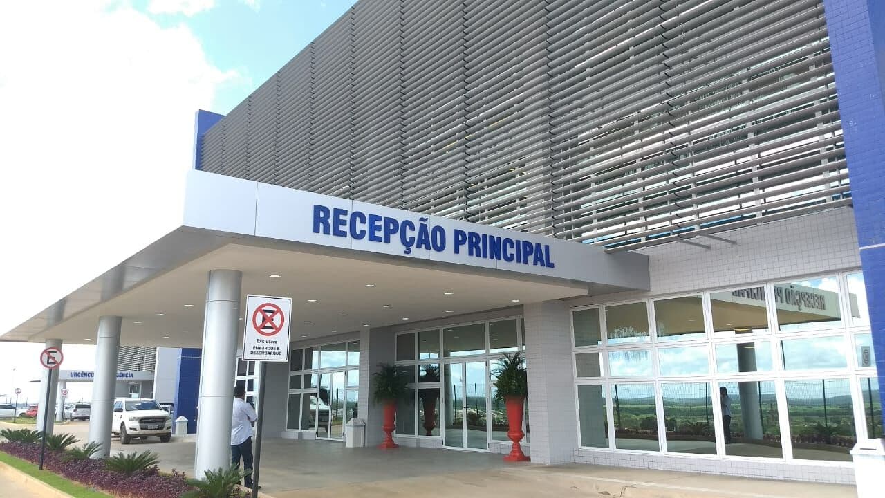 João Azevêdo determina intervenção no gerenciamento dos hospitais Metropolitano e de Mamanguape