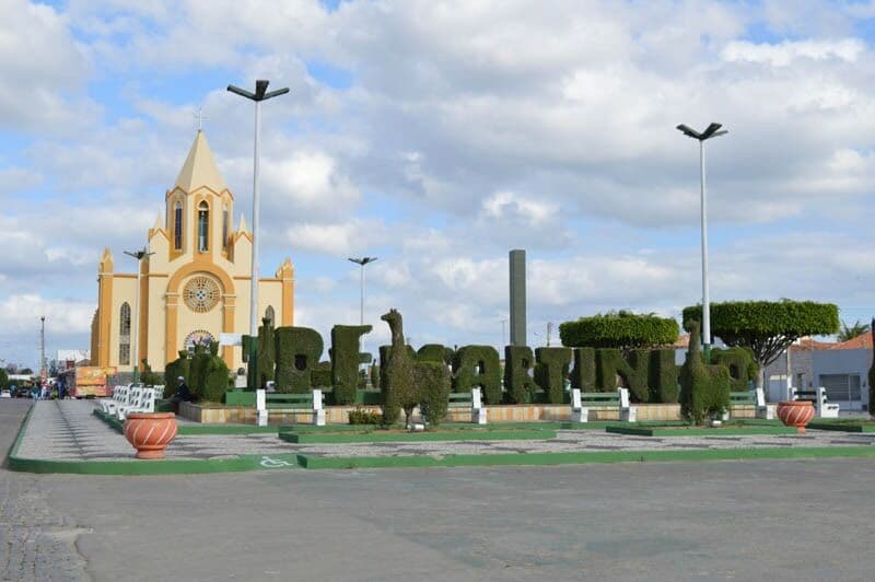 TCE dá 15 dias ao prefeito de Barra de Santa Rosa para explicar possíveis irregularidades em concurso para médicos