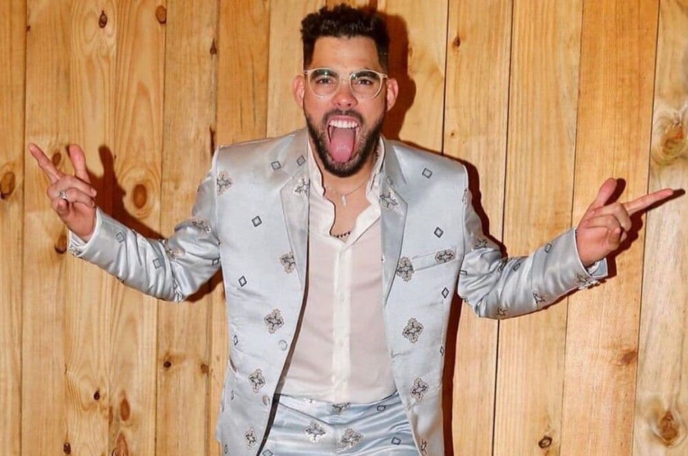 Gabriel Diniz: live com sucessos lembra os dois anos da morte do cantor