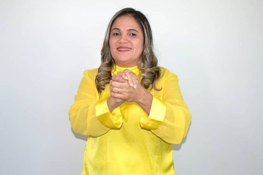 Promotor arquiva ação que pedia que prefeita de Juru demitisse da prefeitura funcionários que seriam parentes dela