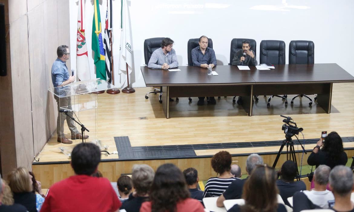 Saúde mental é principal problema para os professores, aponta pesquisa