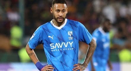 Neymar nega ter saído do PSG por problemas físicos e desabafa: 'Acredito em futuro sem fake news'