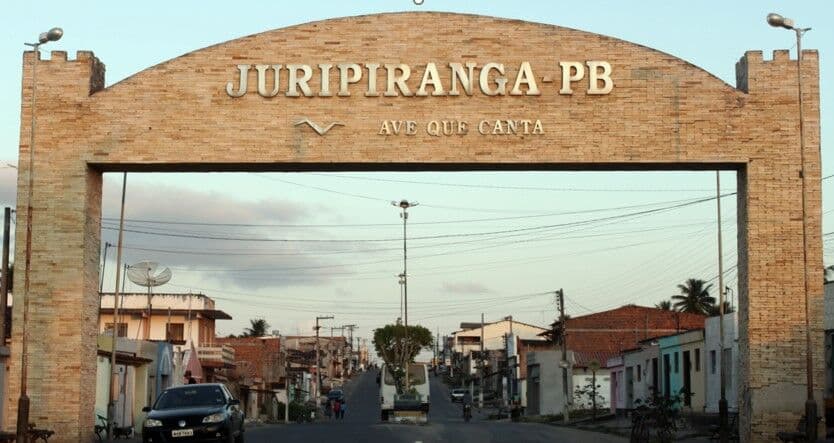 TCE multa prefeito de Juripiranga por aplicação irregular de receitas do Fundeb