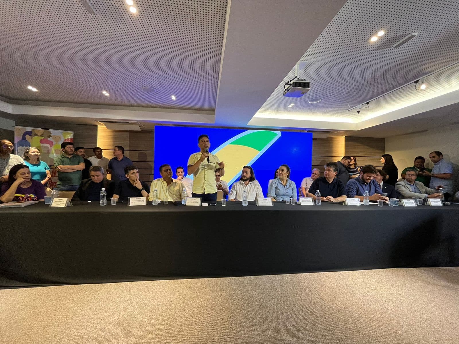 Deputado Fábio Ramalho é escolhido como novo presidente do PSDB após convenção em João Pessoa