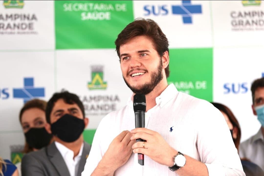 “Escolha não depende só de mim”, diz Bruno Cunha Lima sobre debate de quem será seu vice em 2024