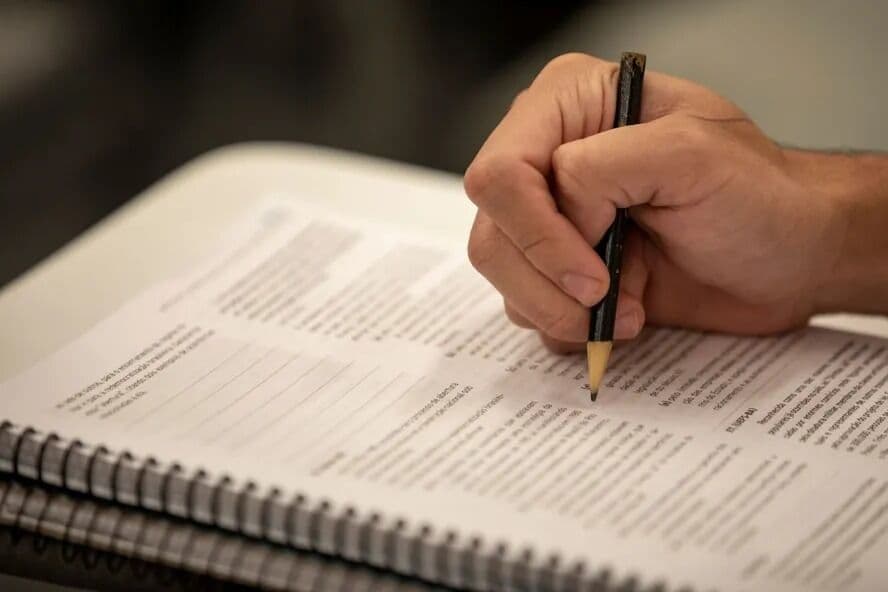 Enem 2023: inscritos que têm locais de prova a mais de 30 km de casa poderão fazer a prova em outra data