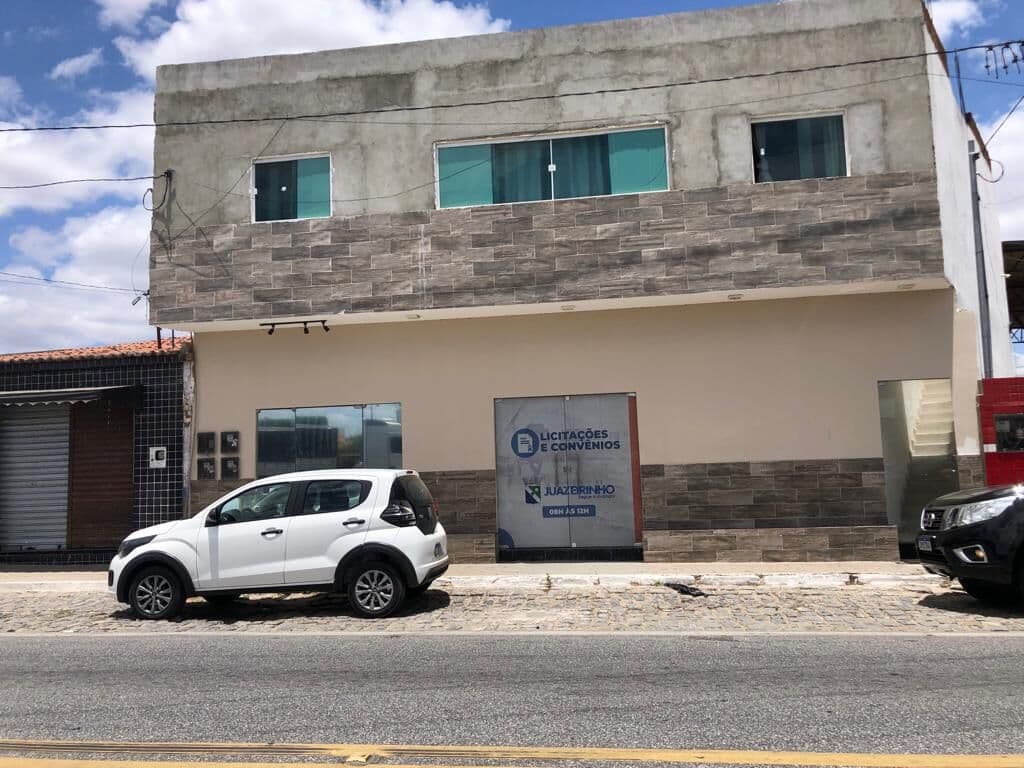 Operação da Polícia Federal investiga fraude em licitação na pandemia e cumpre mandados na prefeitura de Juazeirinho