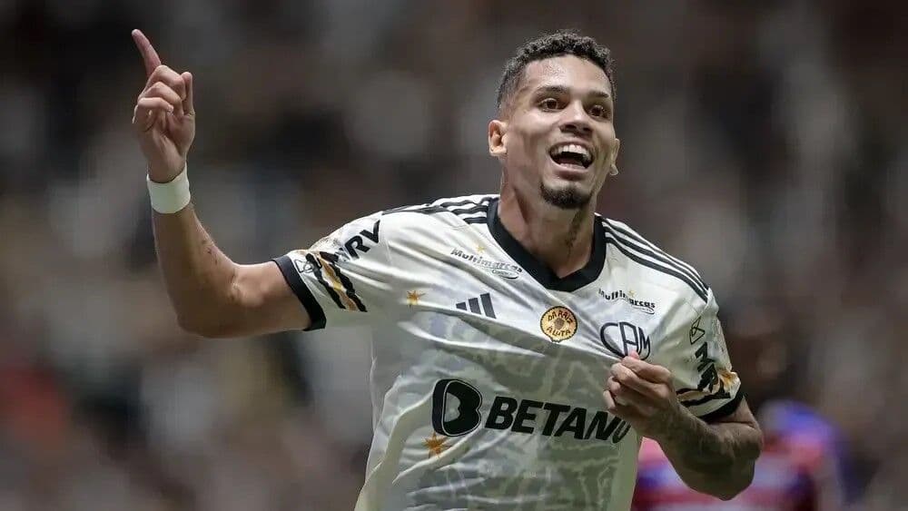 Atlético Mineiro vence o Fortaleza e entra no G-4 do Campeonato Brasileiro