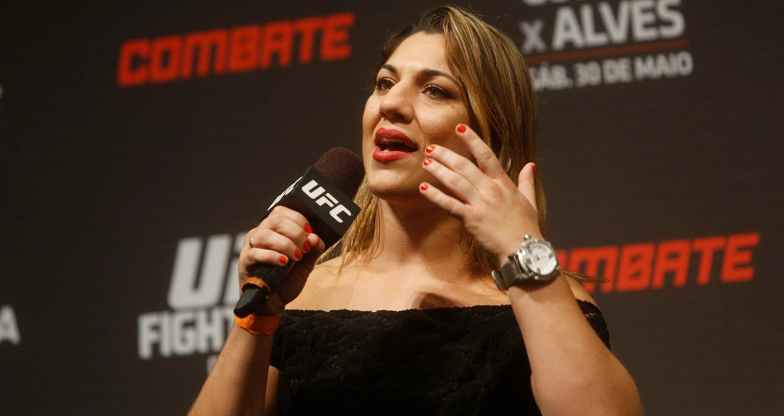 Bethe conta recomeço após derrota para Ronda: "Sou uma nova mulher"