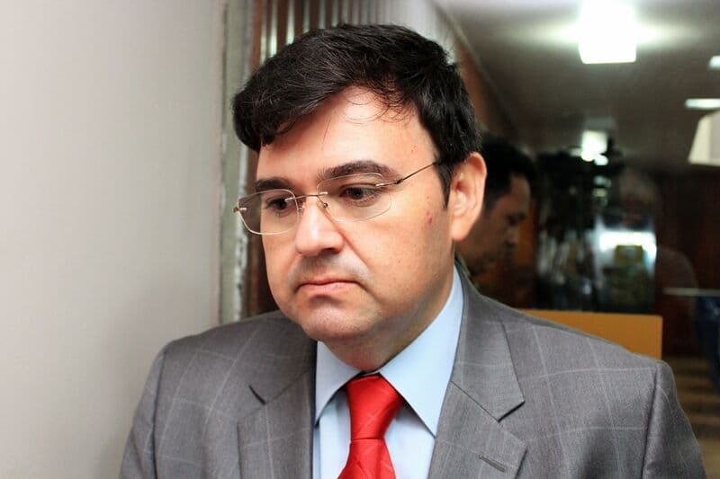 Raniery Paulino deixa liderança da bancada de oposição na Assembleia Legislativa