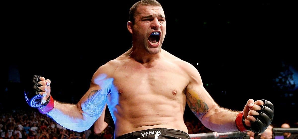 Shogun vibra por vitória no 'melhor card de todos os tempos': 'Curitiba merecia um evento assim'