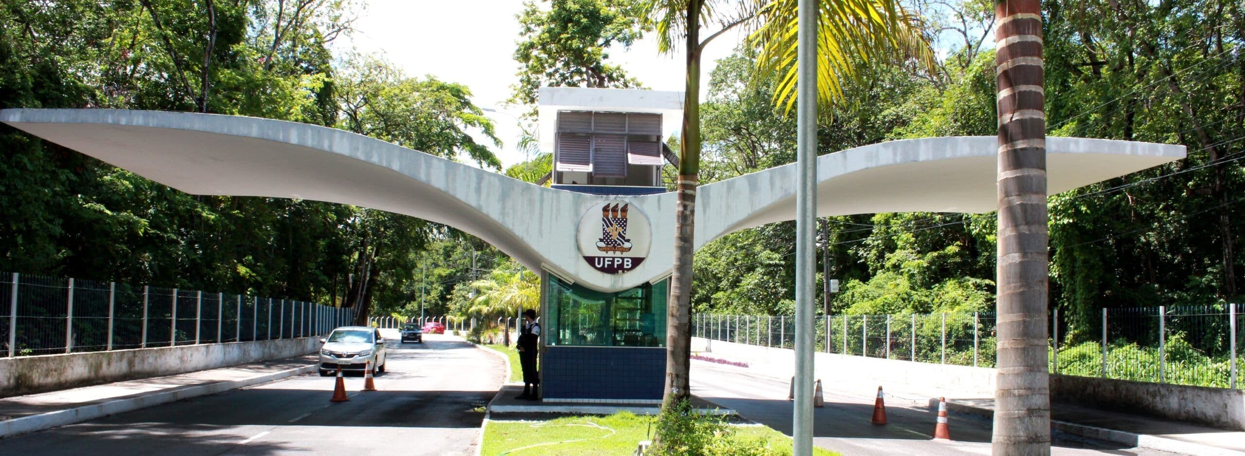 UFPB nomeia aprovados no concurso para servidores técnico-administrativos