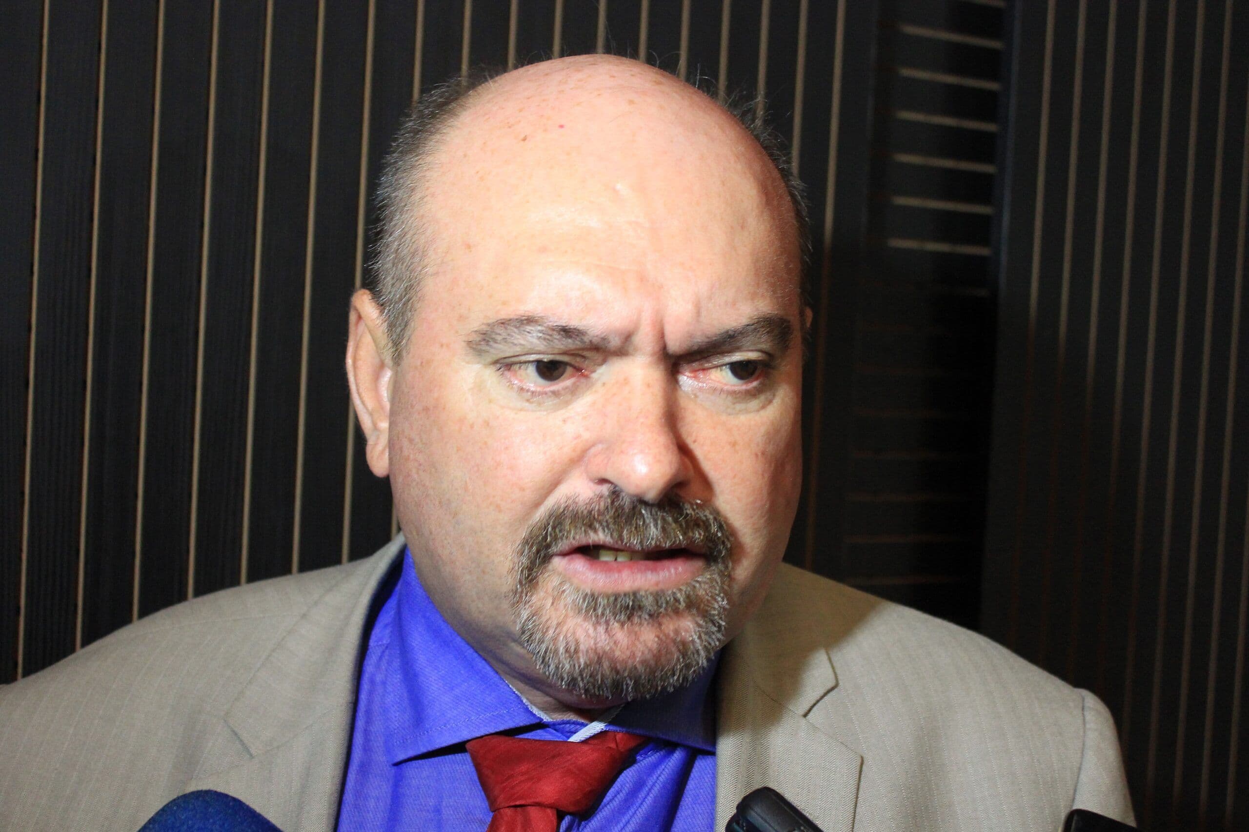 Jeová Campos lança Buba Germano como candidato do PSB ao Palácio da Redenção