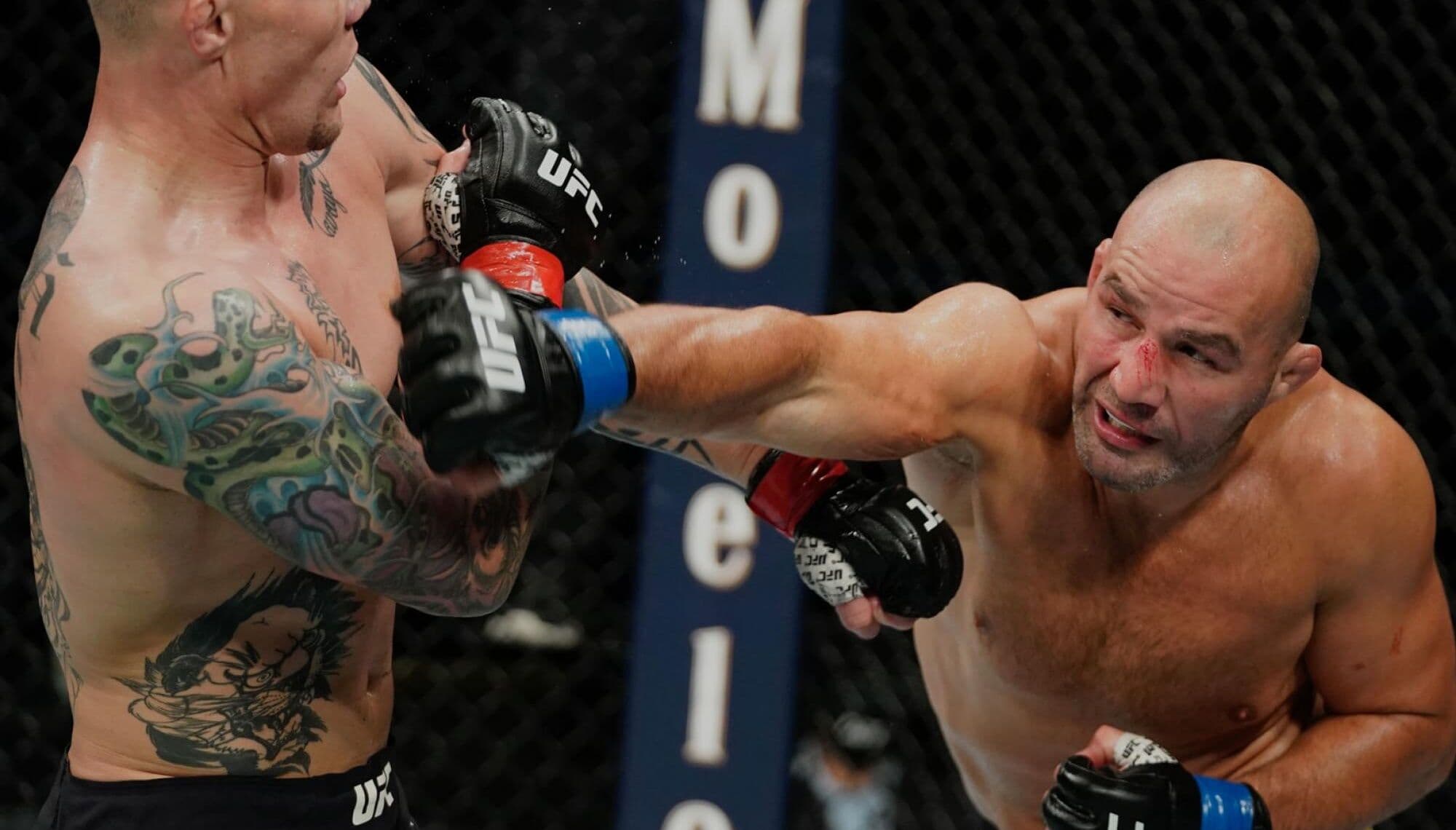 Glover diz que nocaute o fez treinar com mais vontade: "Voltei com raiva"