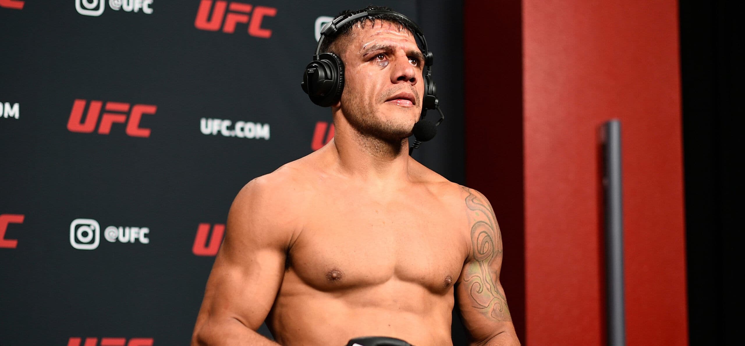 Dos Anjos cita ‘drama’ de Till e relembra corte de peso: ‘Eu podia ter morrido’