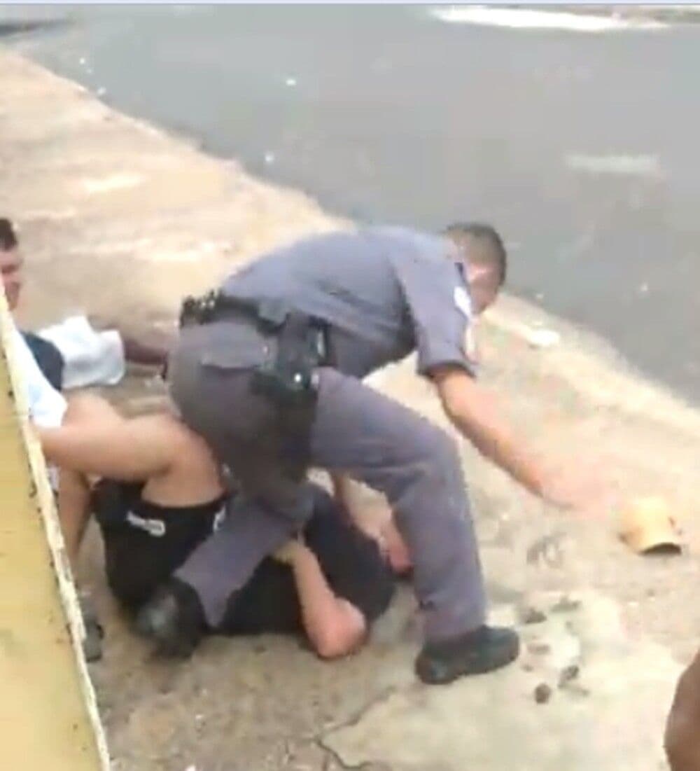 Homem é preso por esfaquear esposa e filho de 1 ano em João Pessoa