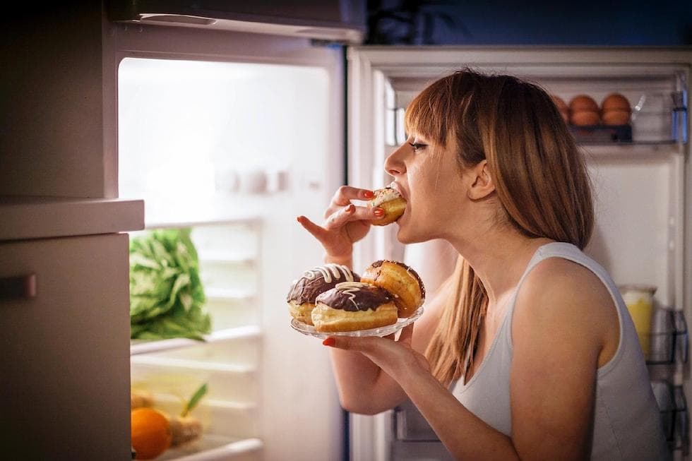 Diagnóstico de compulsão alimentar aumenta após falas de Yasmin Brunet sobre assunto no BBB 24