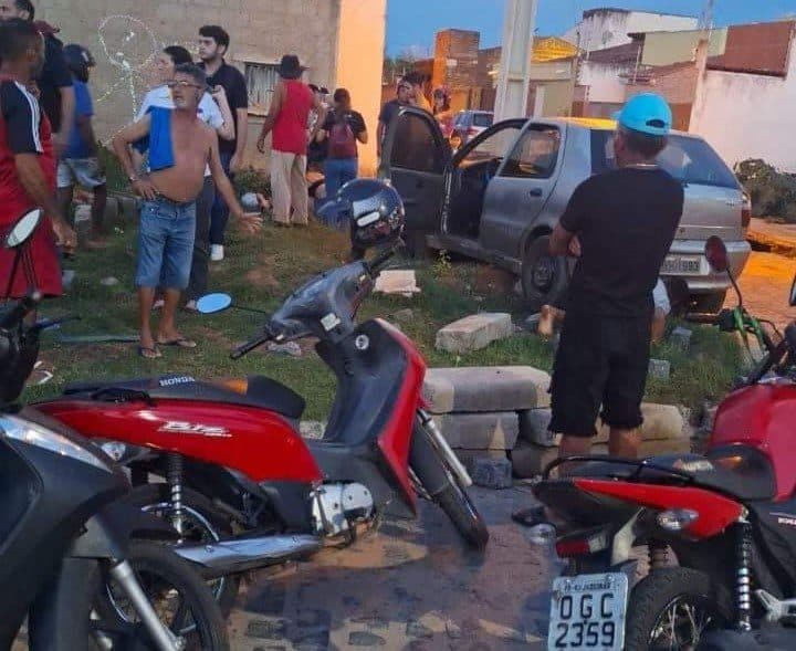 Carro desgovernado desce ladeira e atinge jovem em Cajazeiras; família faz campanha por doação de sangue para cirurgia