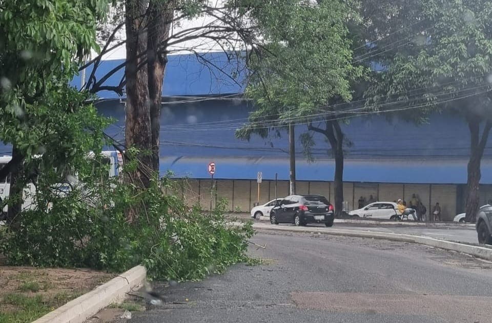 Alerta de chuvas: população deve manter cuidados para evitar acidentes com eletricidade