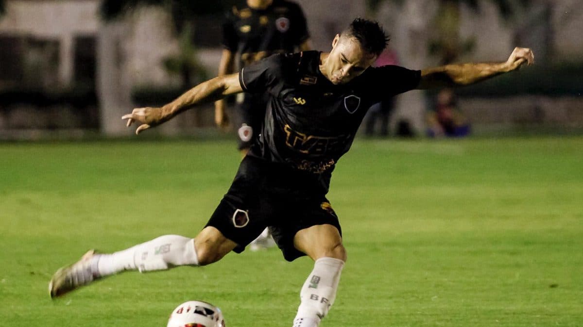 Botafogo-PB e Serra Branca empatam na ida da semifinal do Paraibano