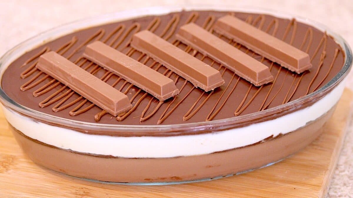 SEMANA SANTA: Ovo de Páscoa na travessa, um ideia genial para sobremesa