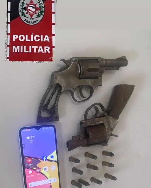 Dois homens são presos em flagrante suspeitos de assaltar lotérica, em Piancó