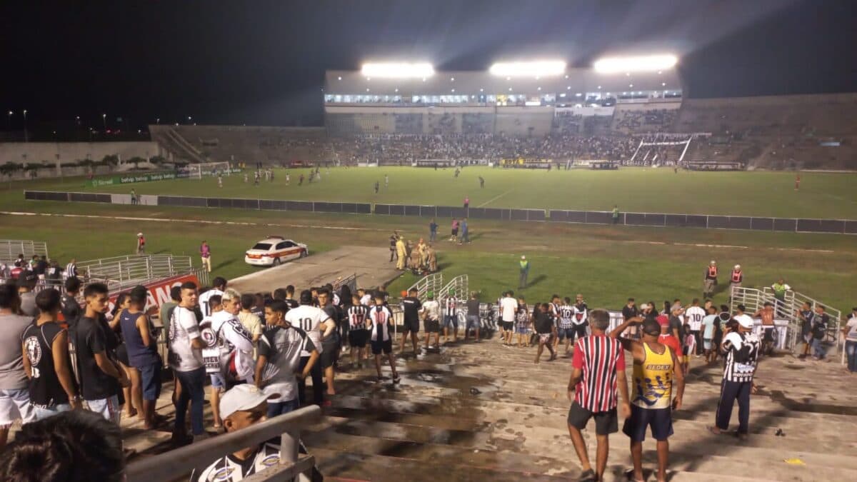 Polícia apreende explosivo e evita tragédia durante confusão entre torcedores do Botafogo-PB e Treze, em João Pessoa